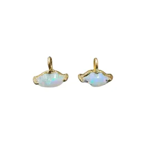 18k Gold Ethiopian Opal Lips Charm