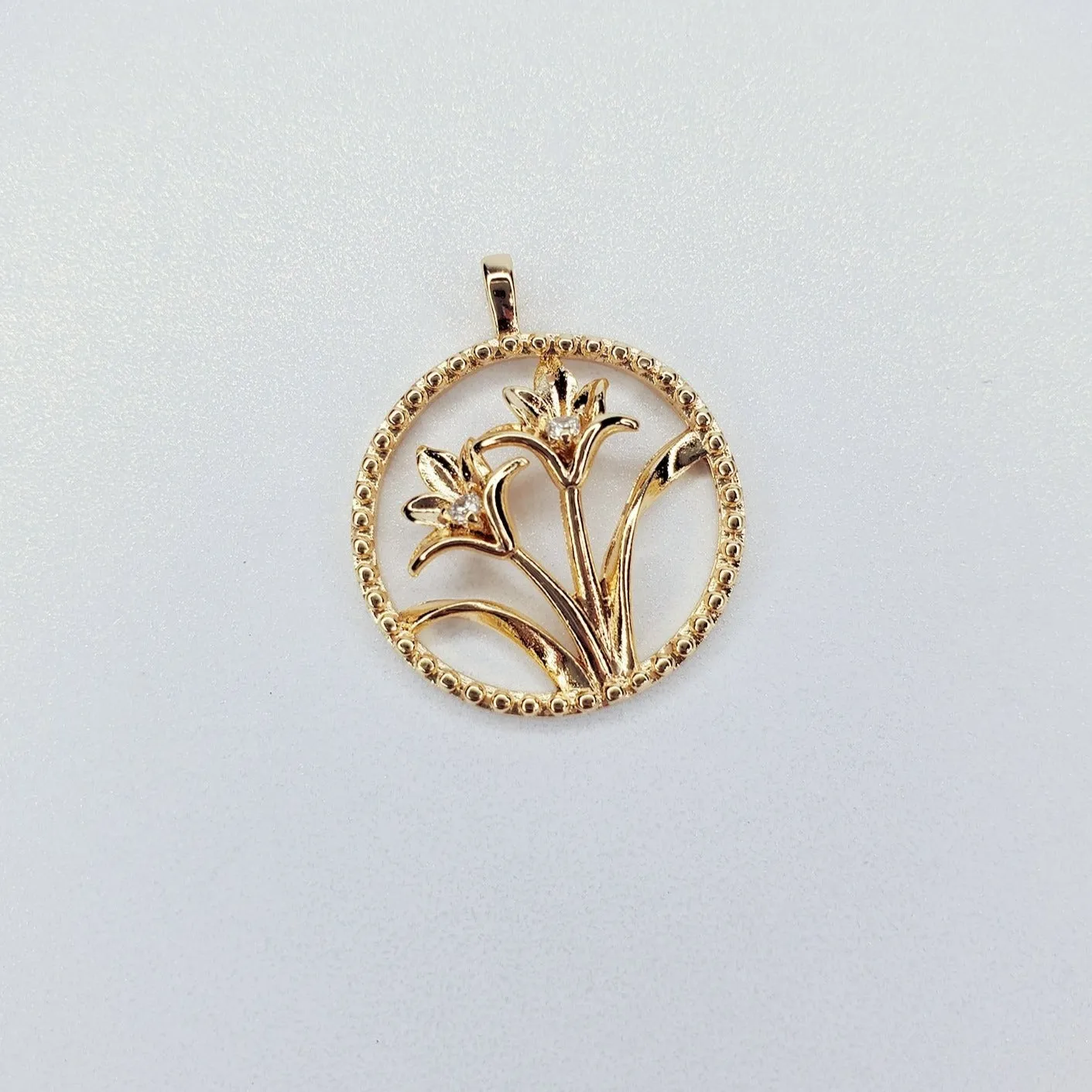 18K Real Gold Plated Round Lily Floral Rhinestone Charm