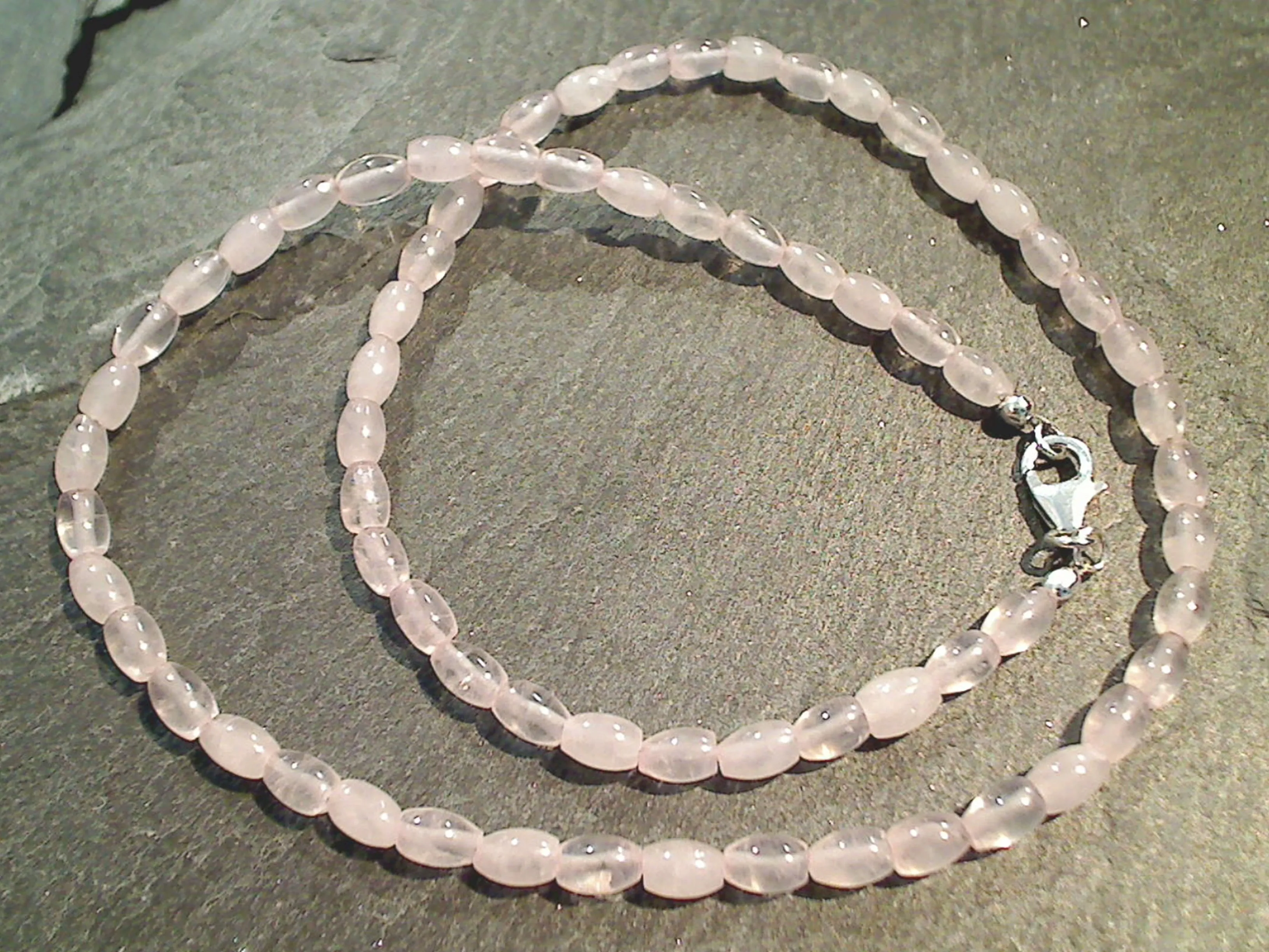 18" Rose Quartz, Sterling Silver 4MM Ovals Necklace