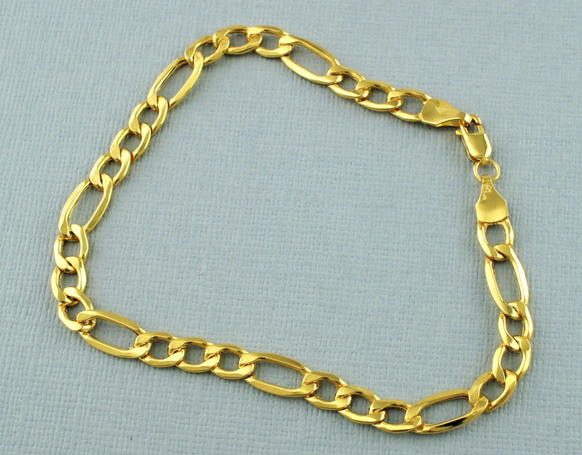 9ct Yellow Gold Diamond Cut Figaro Bracelet 19cm/7.5"