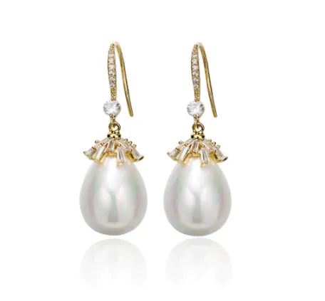 Ambrosia Pearl Dangle Earrings