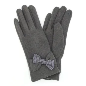 Best Touchscreen Winter Gloves for Women in Gray