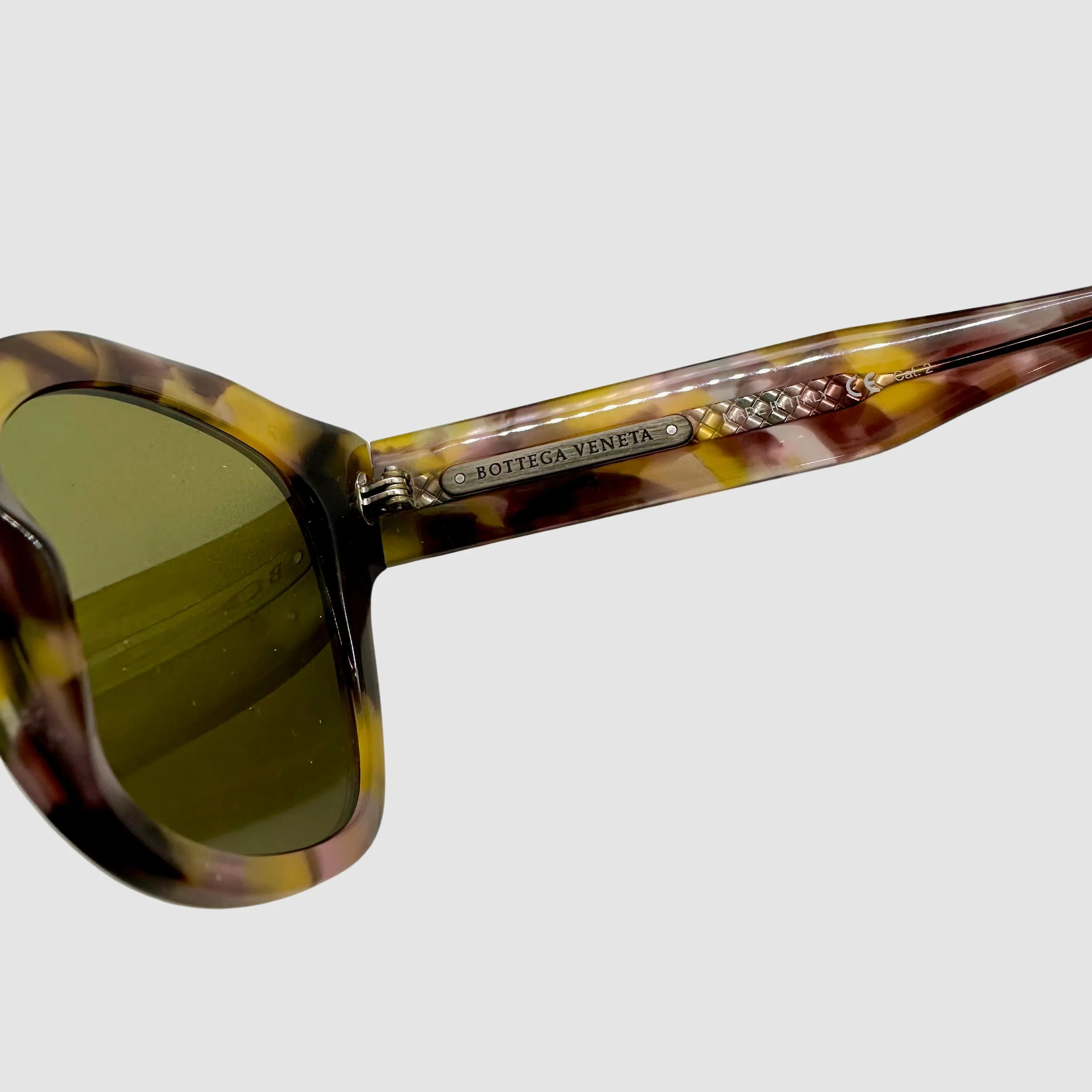 Bottega Veneta Tinted Sunglasses w/ Multi-Colored Tortoiseshell Frames