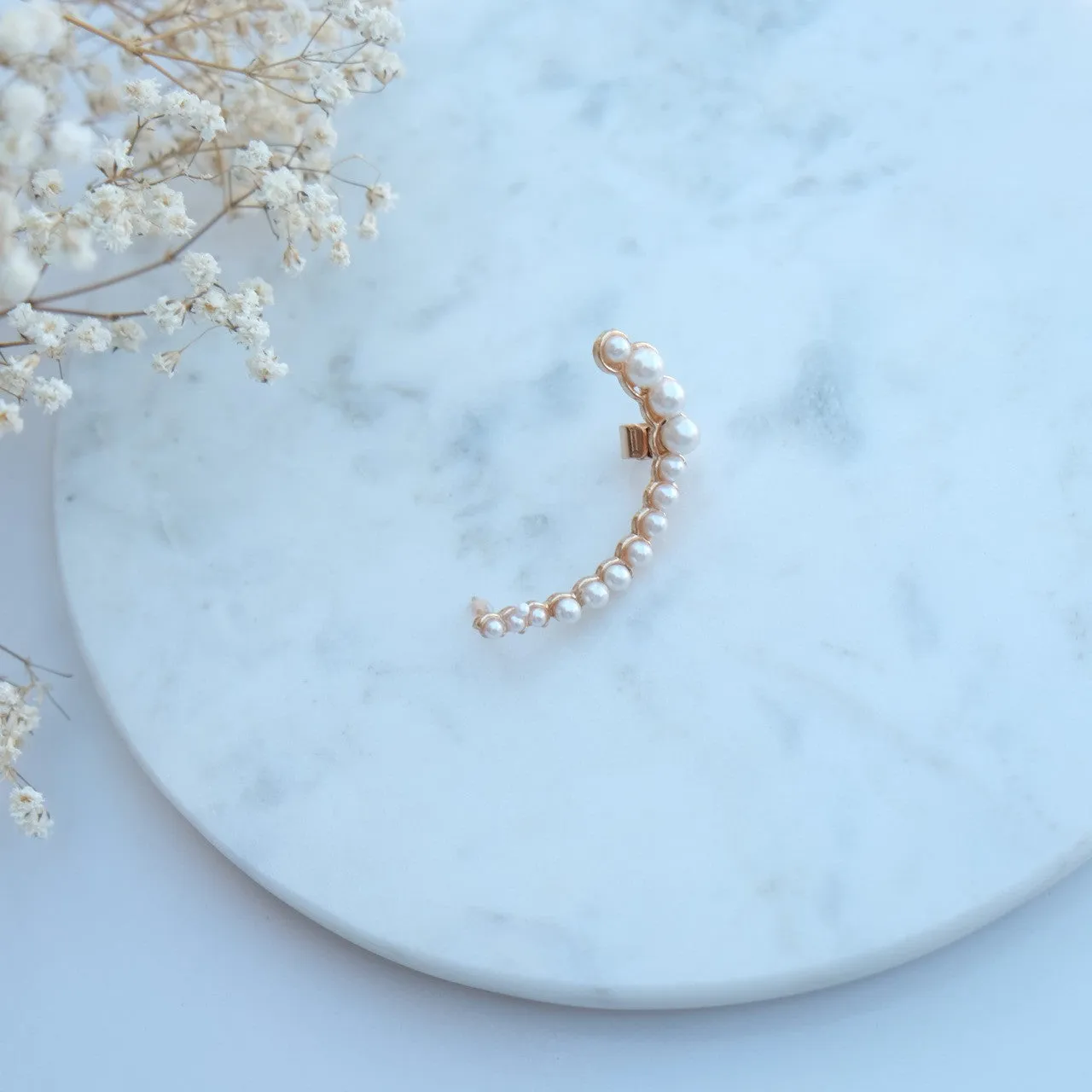 Cara Mini Pearl Ear Cuff