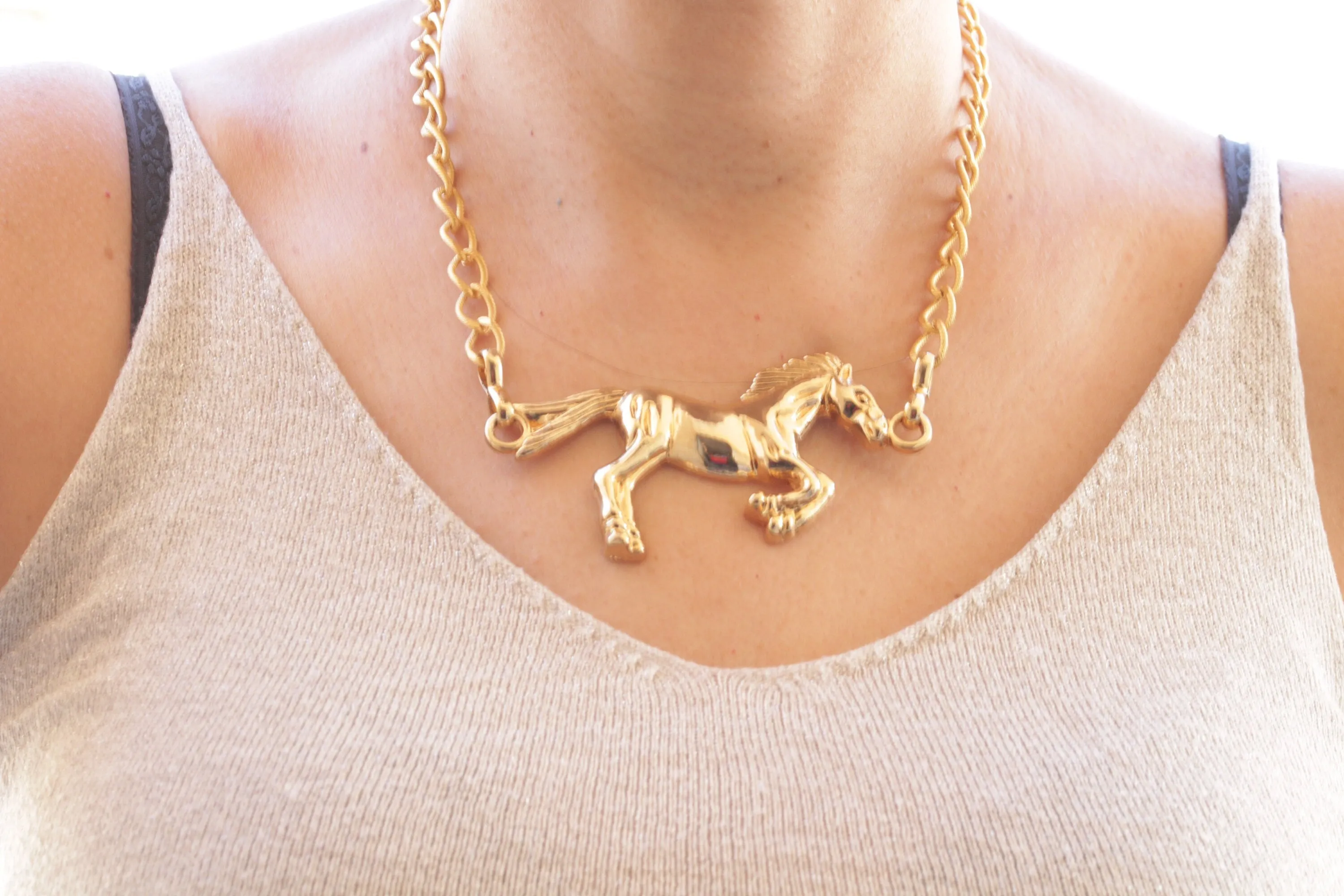 HORSE NECKLACE