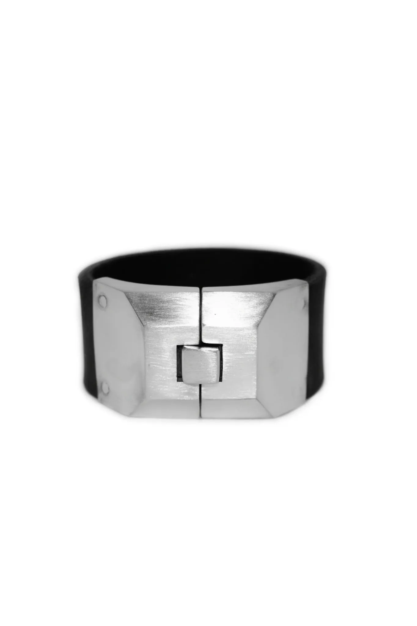 Lock V2 Bracelet