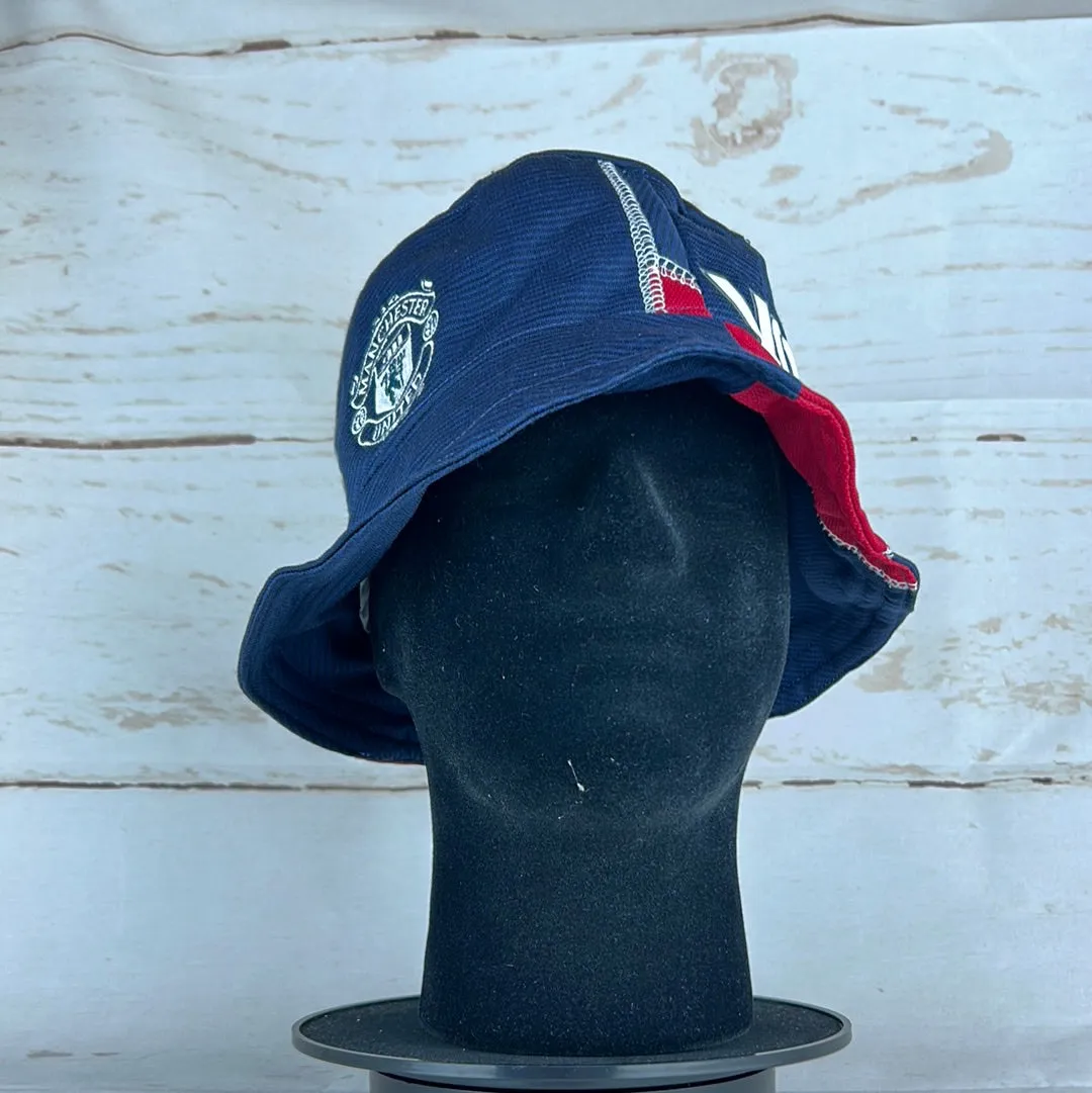 Manchester United 00/01  Upcycled Third Football Shirt Bucket Hat