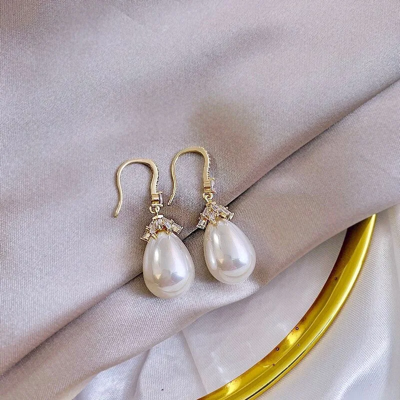 "Dora" - Bohemian Gold Pearl Bridal Earrings - Available in Gold and Silver