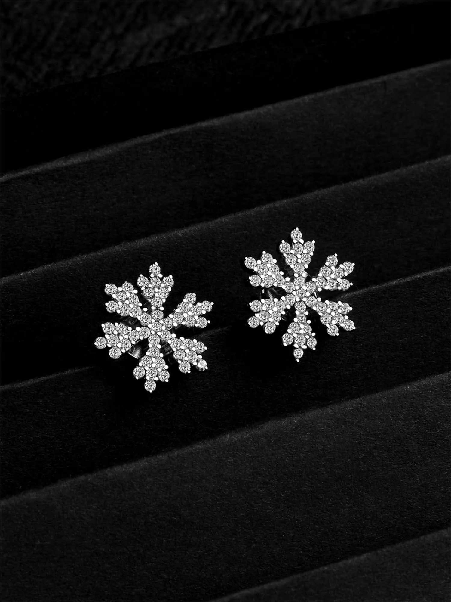 Sterling Silver Hypoallergenic Zirconia Stone Snowflake Stud Earrings